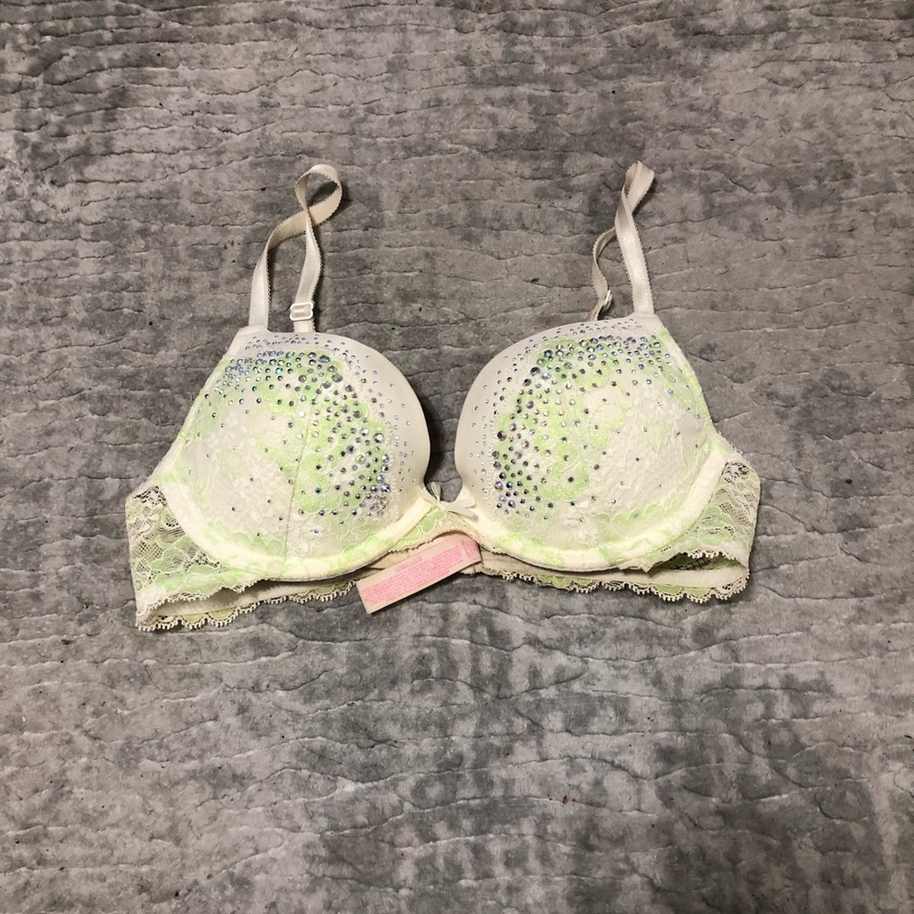 Victoria Secret Bra